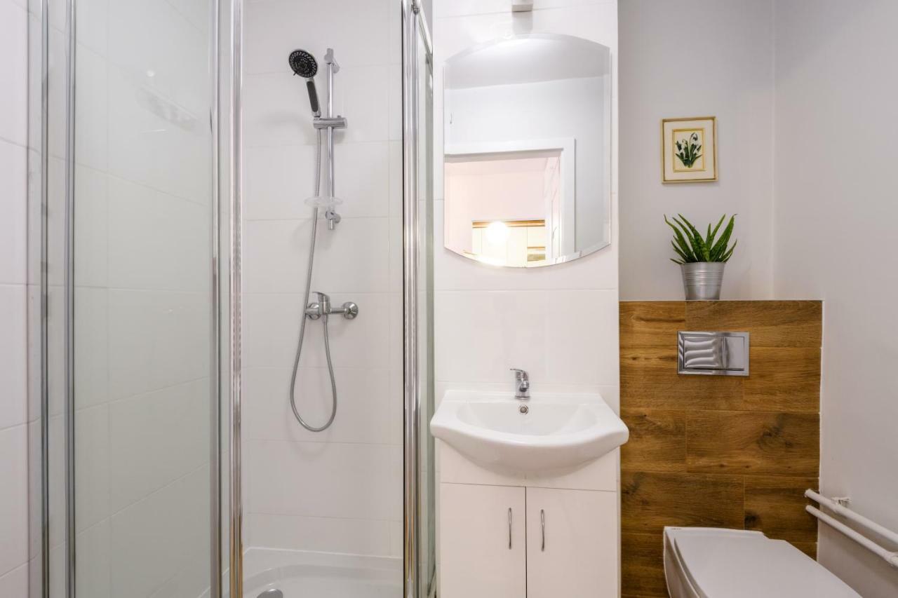 Appartamento Apartament Widok Centrum Varsavia Esterno foto
